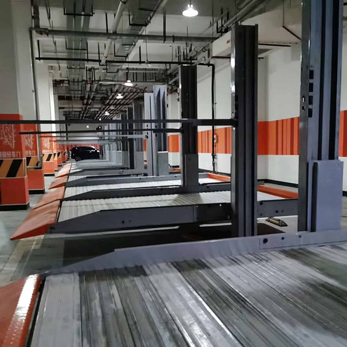 銅梁四柱式停車庫租賃